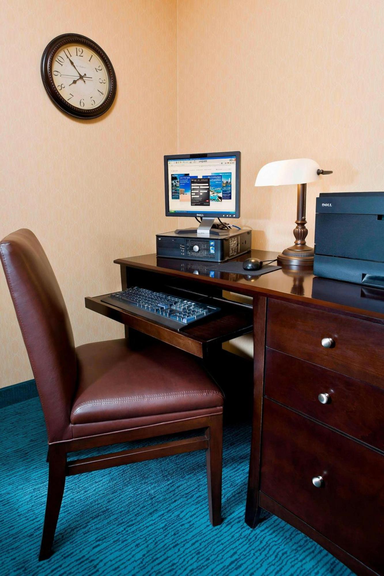 Residence Inn By Marriott Cedar Rapids Εξωτερικό φωτογραφία