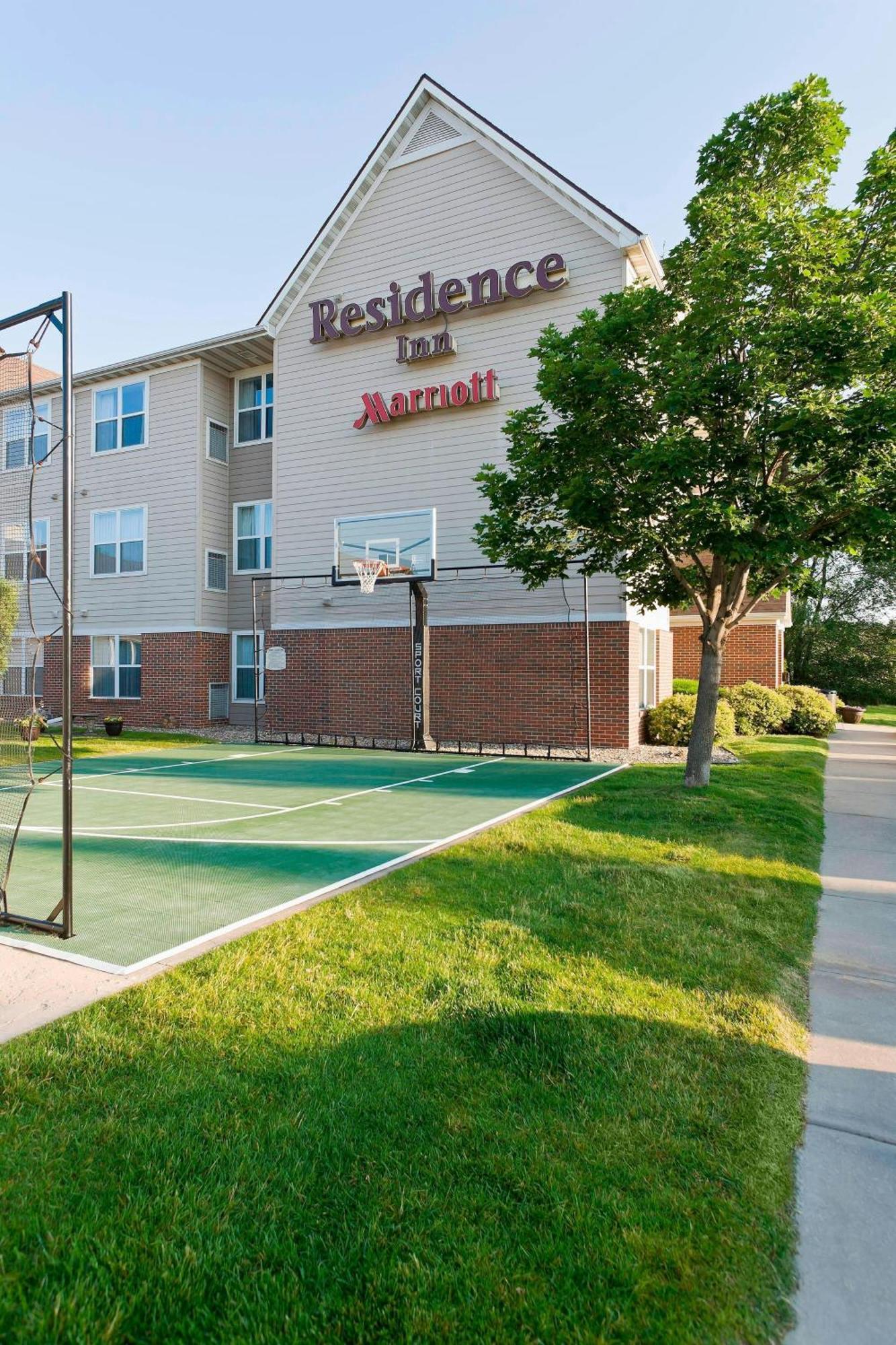 Residence Inn By Marriott Cedar Rapids Εξωτερικό φωτογραφία
