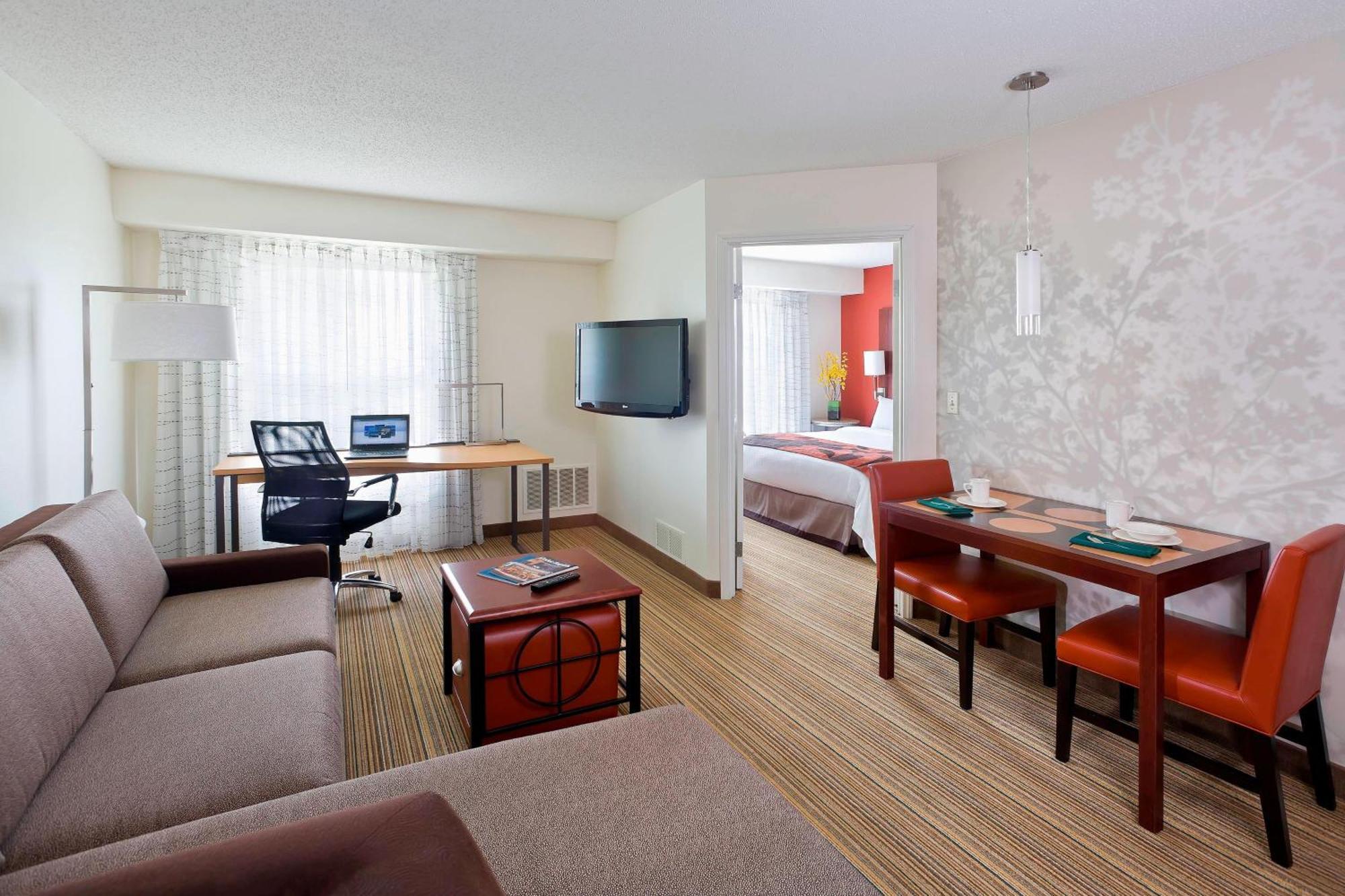 Residence Inn By Marriott Cedar Rapids Εξωτερικό φωτογραφία